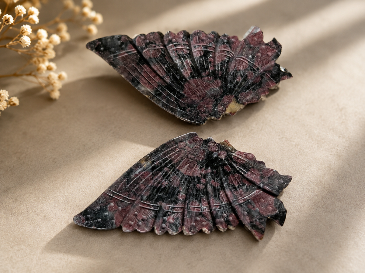 Garnet in Matrix crystal wing carving with burgundy-red garnet