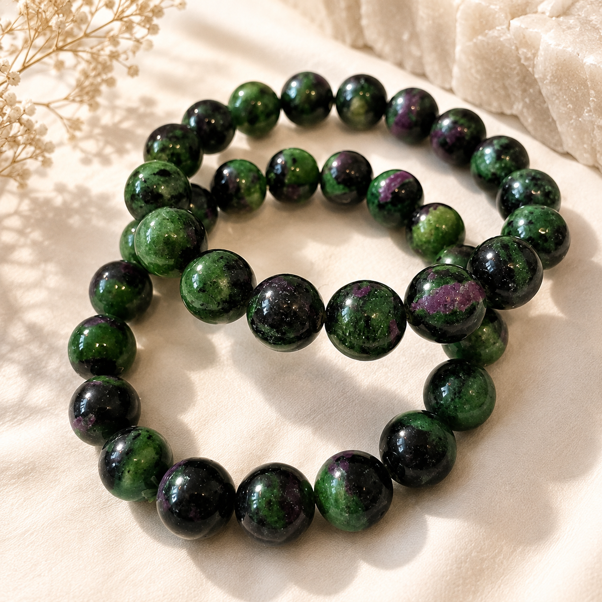 Ruby Zoisite polished bead crystal bracelet in green and ruby-pink tones